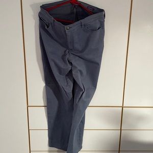 Gloria Vanderbilt pants